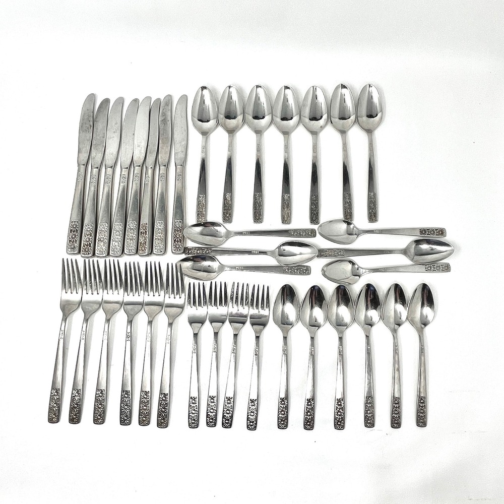 Rogers Suncrest Stainless Flatware Set 35pc Floral Daisy Japan Mid Century READ